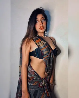 Aadhya Call Girls Bangalore