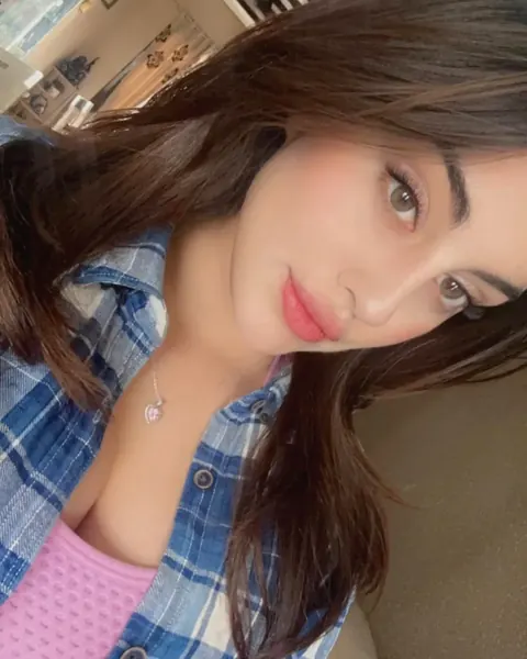 Aarzoo, 26, Bangalore escort in Bangalore