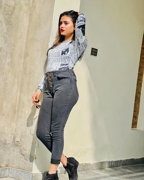 Chetana, 24, Bangalore escort in Banaswadi