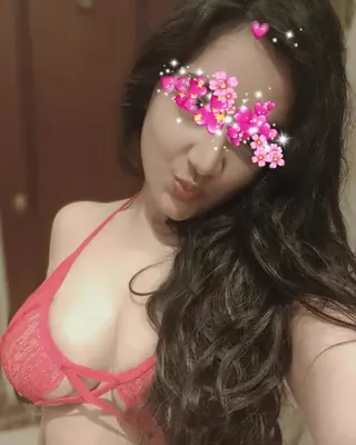 Diana high class call girl Bangalore photo